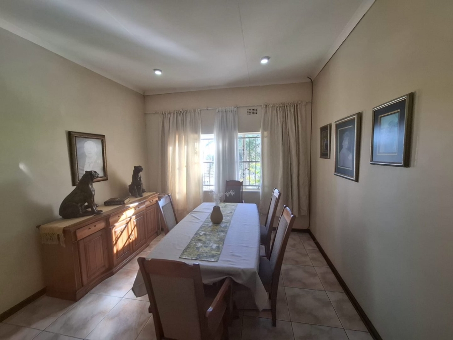 4 Bedroom Property for Sale in Safari Gardens North West
